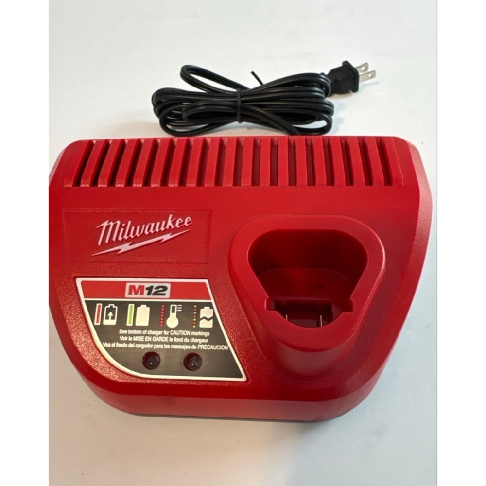 Milwaukee M12 Battery Charger 48-59-2401 Lithium-Ion 12V‎